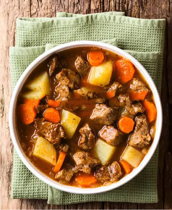 Pressure Cooker Recipes-Stewed Beef with Potatoes and Rice