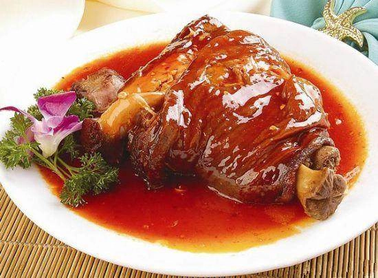 pressure cooker braised pork elbow